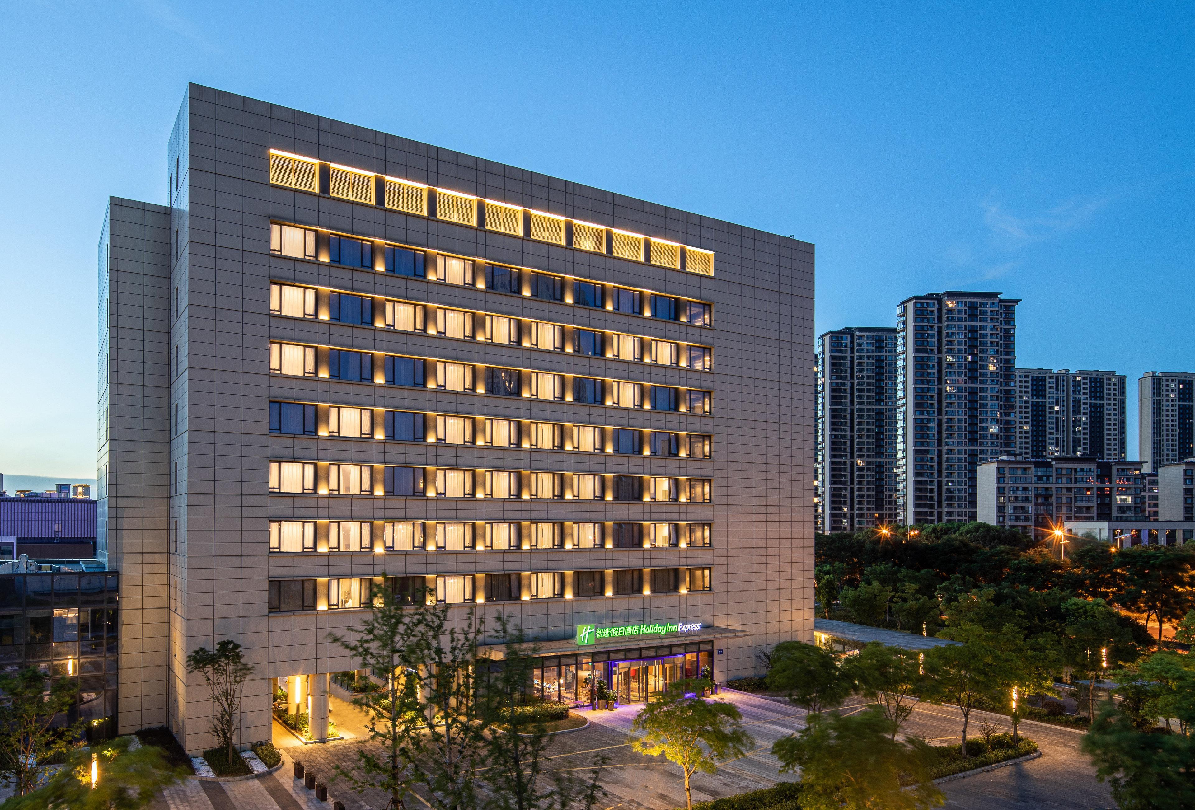 Holiday Inn Express Wuxi Taihu New City By Ihg Exterior photo